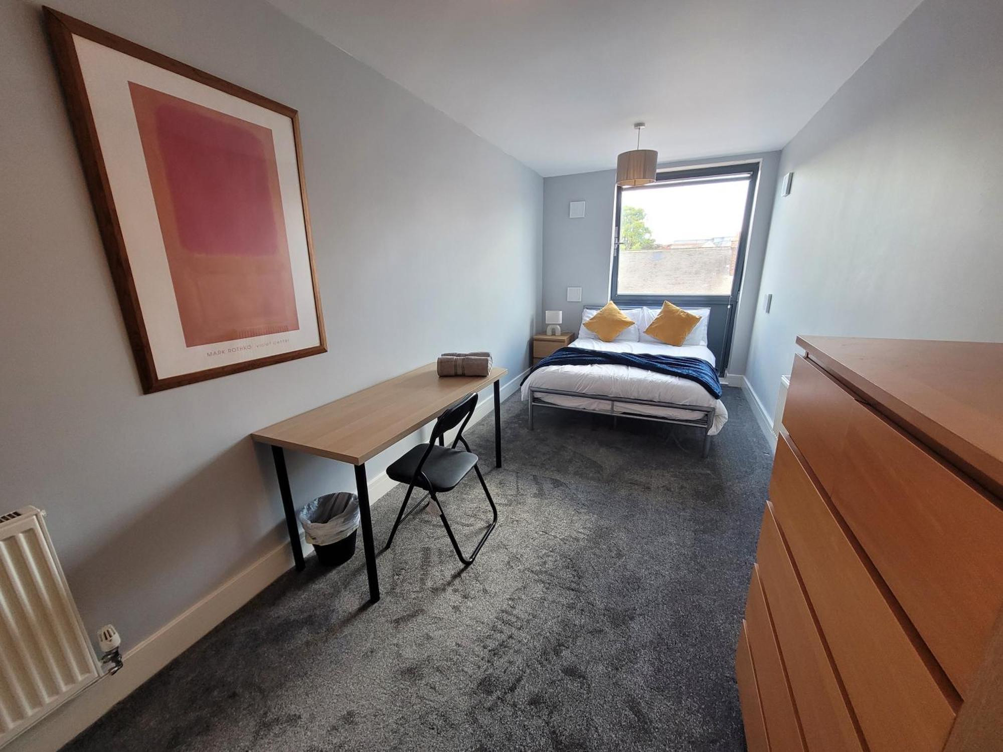 Lesley Court- A Lovely Spacious 2 Bedroom Apartment By Catchpole Stays Chelmsford Exterior foto